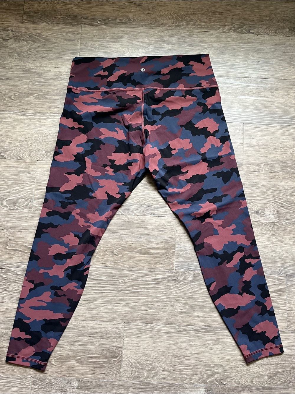 Lululemon  athletica Rose/Black/Gray Camo Leggings